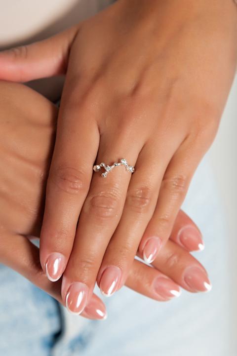 Stříbrný prsten s ozdobnými diamanty, ART497 - VIRGO, stříbrná barva