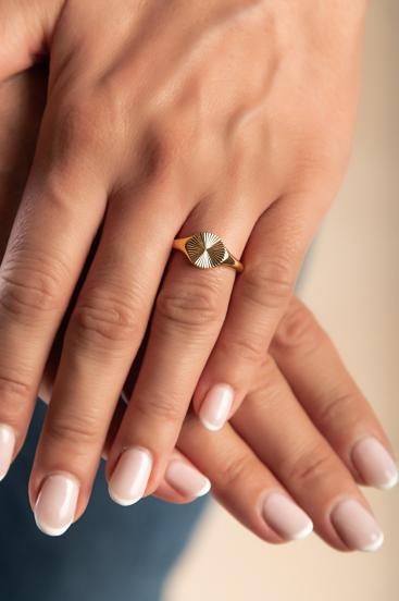 Elegantní prsten, ART2104, zlatá barva