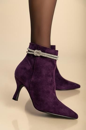 Kotníkové boty na podpatku, fialová