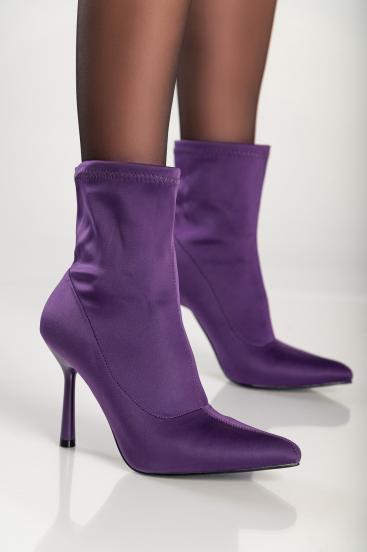 Kotníkové boty na vysokém podpatku, fialové