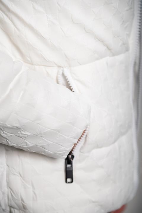 Krátká prošívaná bunda s kapucí, bílá
