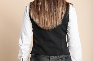 Elegantní vesta na knoflíky 8931, černá